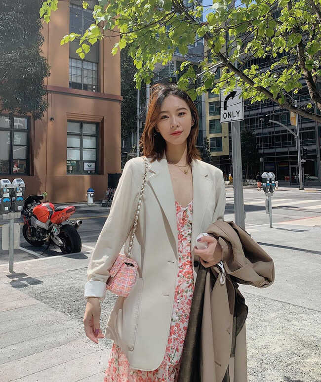 cach_ket_hop_ao_va_vay_11