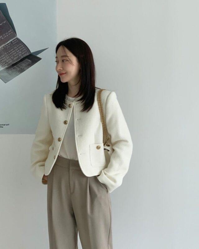 10-set-do-trung-tinh-de-mac-da-co-tron